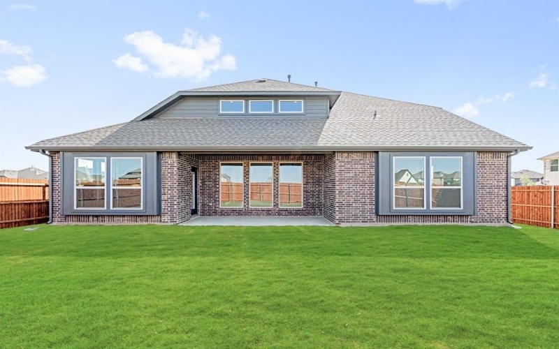 8924 New Ballinger Drive, Denton, TX 76226, 5 Bedrooms Bedrooms, ,5 BathroomsBathrooms,Residential,For Sale,8924 New Ballinger Drive,20770143