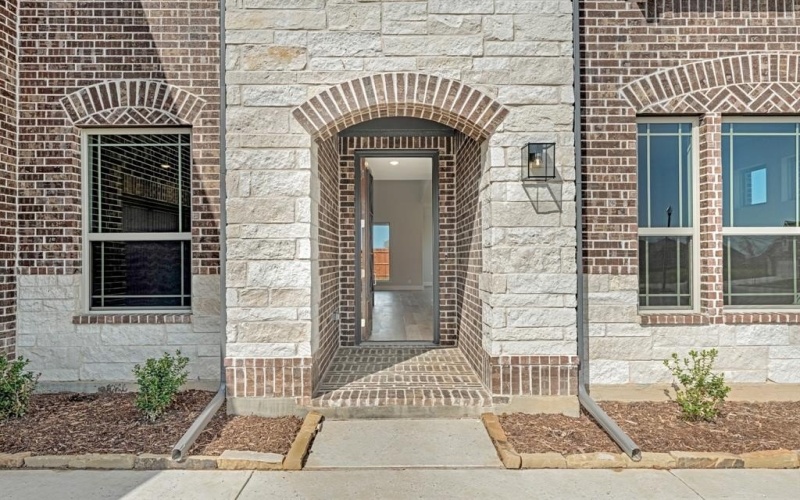 8924 New Ballinger Drive, Denton, TX 76226, 5 Bedrooms Bedrooms, ,5 BathroomsBathrooms,Residential,For Sale,8924 New Ballinger Drive,20770143