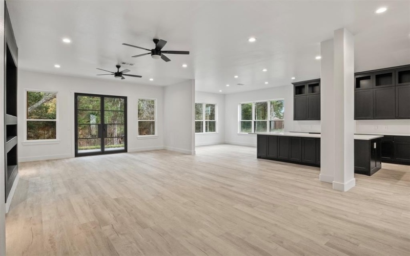 3911 Cypress Stump Court, Ovilla, TX 75154, 5 Bedrooms Bedrooms, ,6 BathroomsBathrooms,Residential,For Sale,3911 Cypress Stump Court,20762454