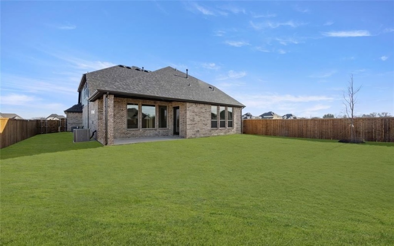 2313 Meek Woods Lane, Mansfield, TX 76063, 4 Bedrooms Bedrooms, ,5 BathroomsBathrooms,Residential,For Sale,2313 Meek Woods Lane,20770689