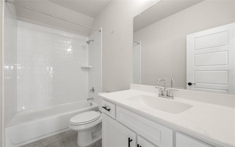 2313 Meek Woods Lane, Mansfield, TX 76063, 4 Bedrooms Bedrooms, ,5 BathroomsBathrooms,Residential,For Sale,2313 Meek Woods Lane,20770689