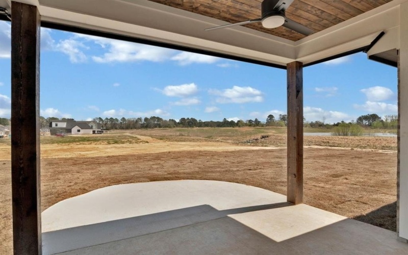 179 Oak Alley Road, Stonewall, LA 71078, 4 Bedrooms Bedrooms, ,3 BathroomsBathrooms,Residential,For Sale,179 Oak Alley Road,20752427