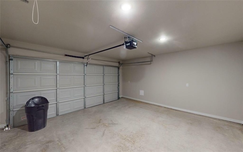 703 Cedar Street, Cleburne, TX 76031, 3 Habitaciones Habitaciones , ,2 BañosBaños,Residential,En Venta,703 Cedar Street,20770770