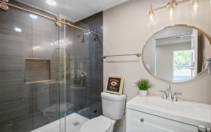 5702 Arkansas Trail, Granbury, TX 76048, 3 Bedrooms Bedrooms, ,2 BathroomsBathrooms,Residential,For Sale,5702 Arkansas Trail,20763020
