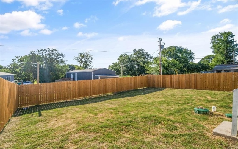 5702 Arkansas Trail, Granbury, TX 76048, 3 Bedrooms Bedrooms, ,2 BathroomsBathrooms,Residential,For Sale,5702 Arkansas Trail,20763020