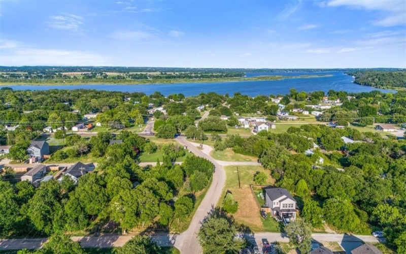 5702 Arkansas Trail, Granbury, TX 76048, 3 Bedrooms Bedrooms, ,2 BathroomsBathrooms,Residential,For Sale,5702 Arkansas Trail,20763020