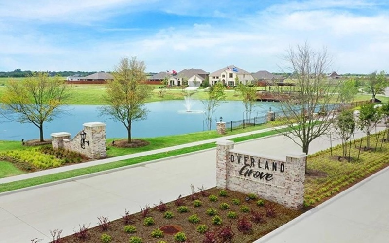 637 Landry Lane, Forney, TX 75126, 4 Bedrooms Bedrooms, ,3 BathroomsBathrooms,Residential,For Sale,637 Landry Lane,20763373