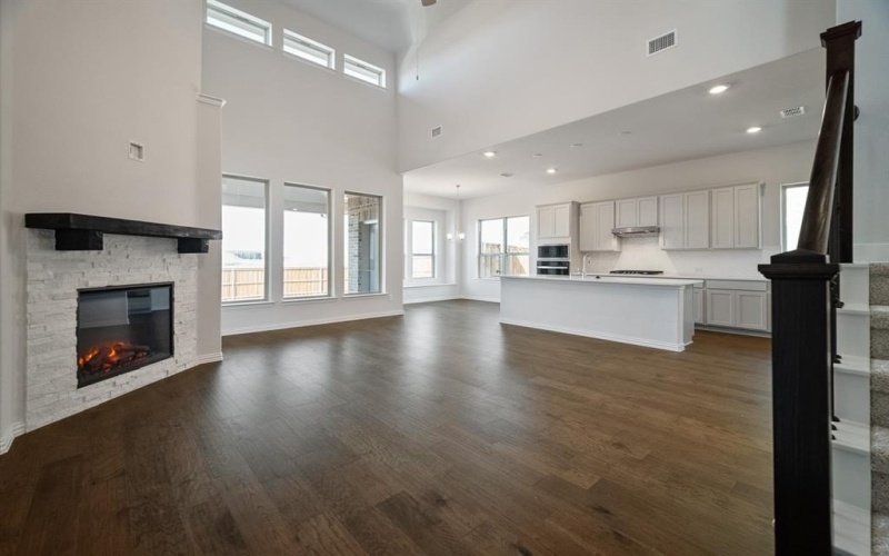 127 HERITAGE HILL Drive, Forney, TX 75126, 4 Habitaciones Habitaciones , ,3 BañosBaños,Residential,En Venta,127 HERITAGE HILL Drive,20754093