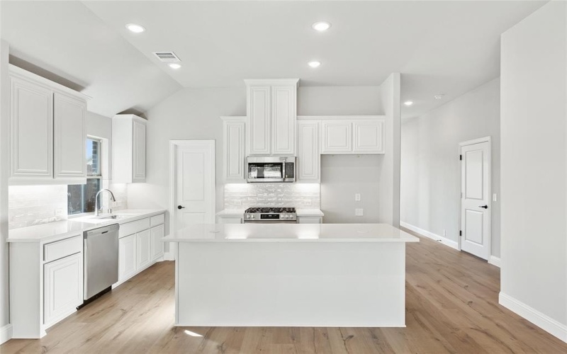 117 Red Cedar Court, Balch Springs, TX 75181, 4 Habitaciones Habitaciones , ,3 BañosBaños,Residential,En Venta,117 Red Cedar Court,20754230