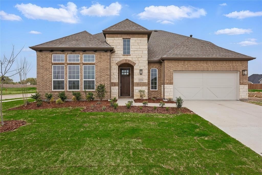 2225 Garnet Drive, Waxahachie, TX 75167, 4 Bedrooms Bedrooms, ,3 BathroomsBathrooms,Residential,For Sale,2225 Garnet Drive,20754800