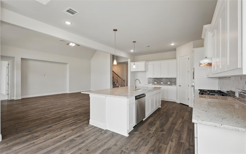 2225 Garnet Drive, Waxahachie, TX 75167, 4 Bedrooms Bedrooms, ,3 BathroomsBathrooms,Residential,For Sale,2225 Garnet Drive,20754800