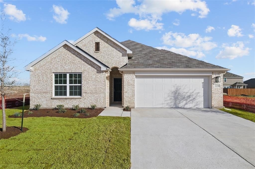 224 Comfort Drive, Godley, TX 76044, 3 Habitaciones Habitaciones , ,2 BañosBaños,Residential,En Venta,224 Comfort Drive,20754852