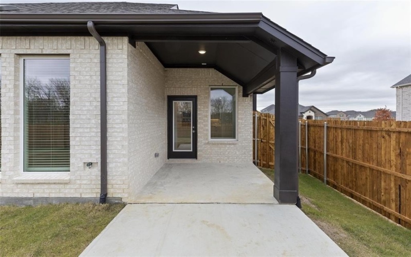 1609 Elle Lane, Aubrey, TX 76227, 5 Habitaciones Habitaciones , ,5 BañosBaños,Residential,En Venta,1609 Elle Lane,20755308