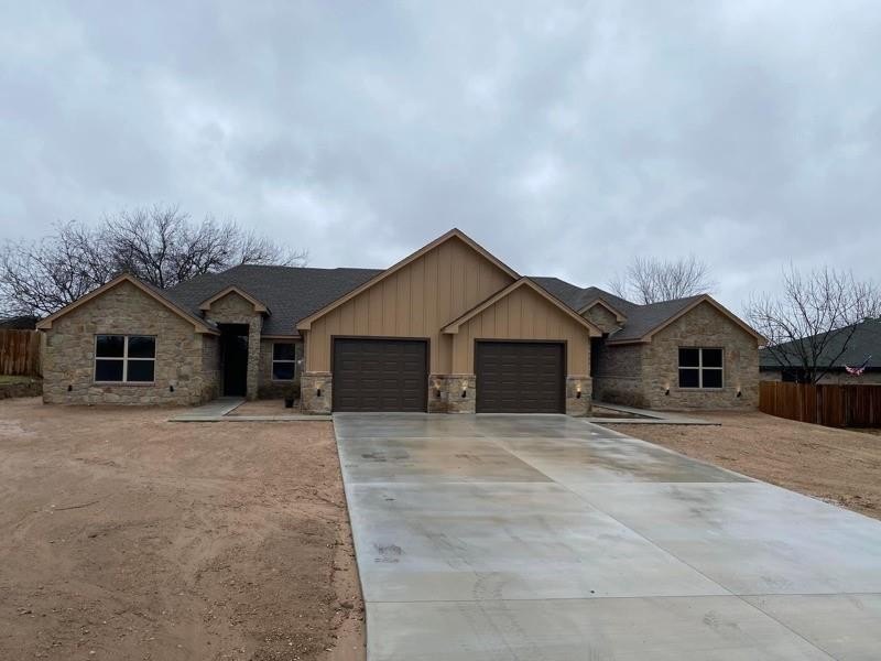 220 St Charles Drive, Springtown, TX 76082, 6 Bedrooms Bedrooms, ,5 BathroomsBathrooms,Residential Multi Family,For Sale,220 St Charles Drive,20765041