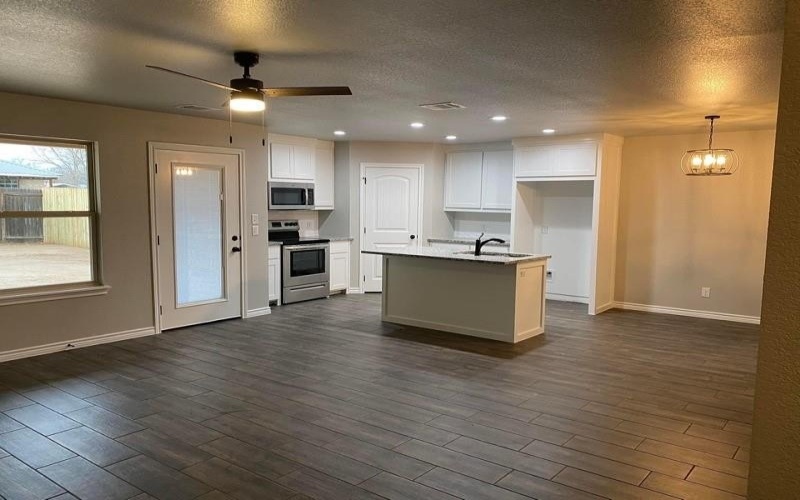 220 St Charles Drive, Springtown, TX 76082, 6 Bedrooms Bedrooms, ,5 BathroomsBathrooms,Residential Multi Family,For Sale,220 St Charles Drive,20765041