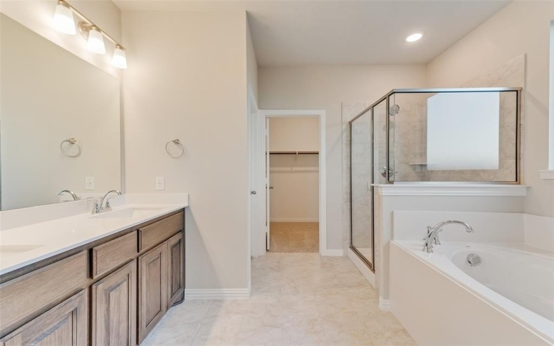 1245 Comal Lane, Springtown, TX 76082, 4 Bedrooms Bedrooms, ,2 BathroomsBathrooms,Residential,For Sale,1245 Comal Lane,20756289