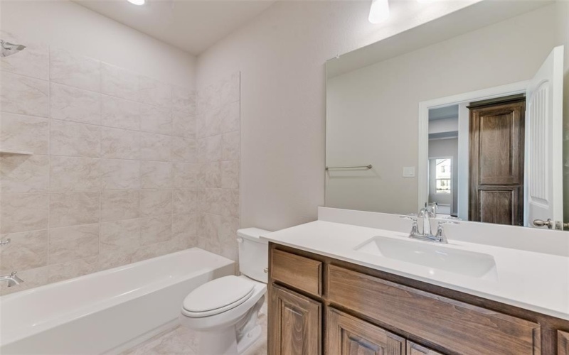 1245 Comal Lane, Springtown, TX 76082, 4 Bedrooms Bedrooms, ,2 BathroomsBathrooms,Residential,For Sale,1245 Comal Lane,20756289