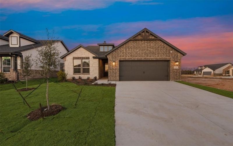 1245 Comal Lane, Springtown, TX 76082, 4 Bedrooms Bedrooms, ,2 BathroomsBathrooms,Residential,For Sale,1245 Comal Lane,20756289