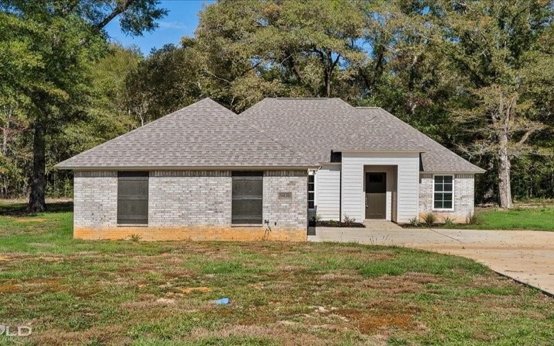 9436 N Pointe Circle, Greenwood, LA 71033, 3 Bedrooms Bedrooms, ,2 BathroomsBathrooms,Residential,For Sale,9436 N Pointe Circle,20765109