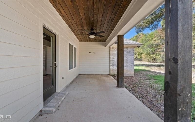 9436 N Pointe Circle, Greenwood, LA 71033, 3 Bedrooms Bedrooms, ,2 BathroomsBathrooms,Residential,For Sale,9436 N Pointe Circle,20765109