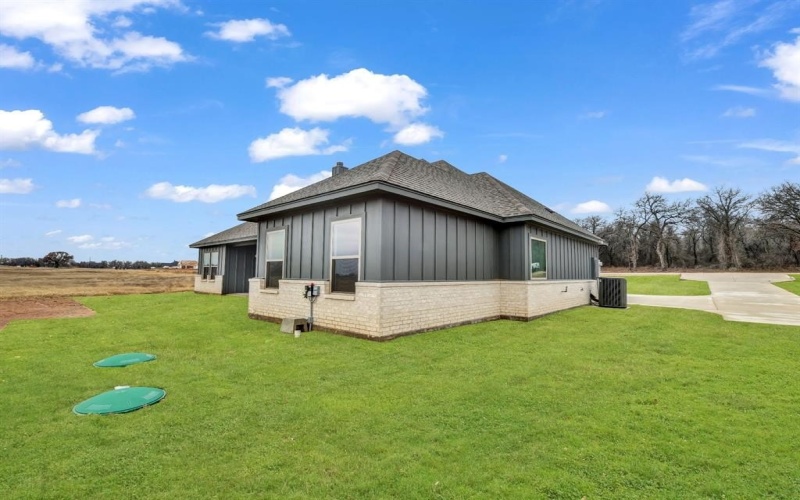 124 Prairie Winds Drive, Poolville, TX 76487, 4 Bedrooms Bedrooms, ,3 BathroomsBathrooms,Residential,For Sale,124 Prairie Winds Drive,20772772