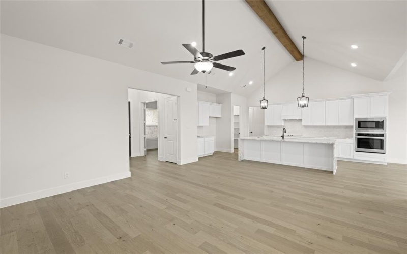157 Fan Mill Trail, Weatherford, TX 76085, 4 Bedrooms Bedrooms, ,2 BathroomsBathrooms,Residential,For Sale,157 Fan Mill Trail,20774255