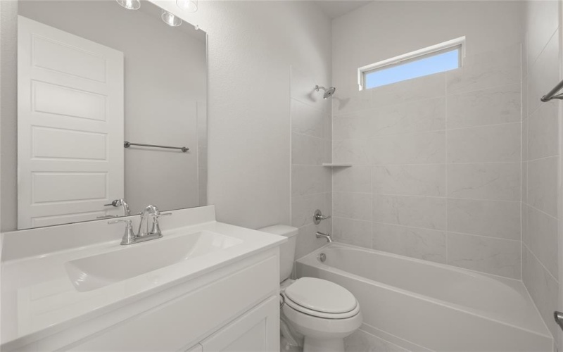 1002 Emerald Trace Drive, Justin, TX 76247, 4 Habitaciones Habitaciones , ,3 BañosBaños,Residential,En Venta,1002 Emerald Trace Drive,20780873