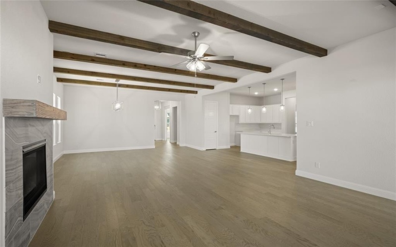 1002 Emerald Trace Drive, Justin, TX 76247, 4 Habitaciones Habitaciones , ,3 BañosBaños,Residential,En Venta,1002 Emerald Trace Drive,20780873