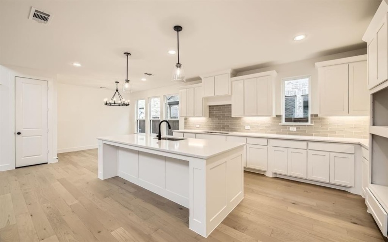 807 Trailing Vine Way, Lavon, TX 75166, 4 Bedrooms Bedrooms, ,3 BathroomsBathrooms,Residential,For Sale,807 Trailing Vine Way,20781252