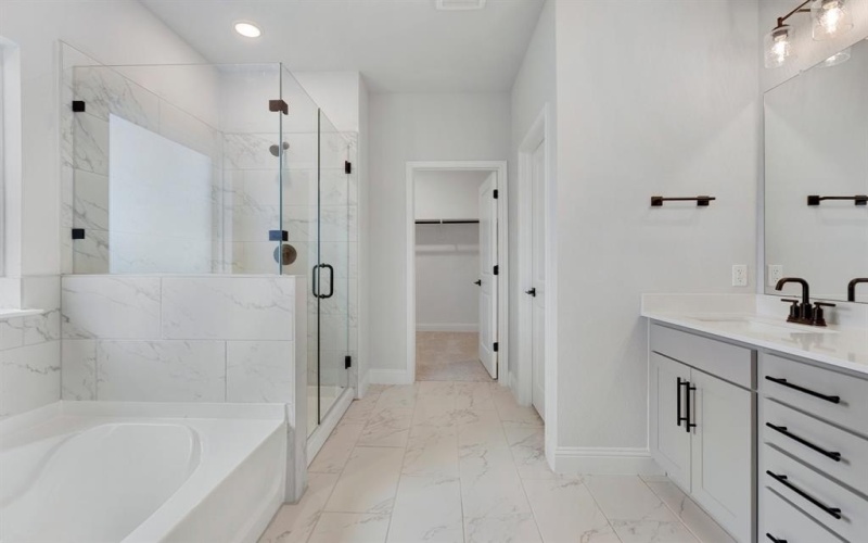 219 Briarwood Drive, Nevada, TX 75173, 4 Bedrooms Bedrooms, ,2 BathroomsBathrooms,Residential,For Sale,219 Briarwood Drive,20775643