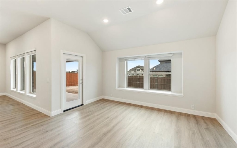 4626 Bel Air Drive, Midlothian, TX 76065, 4 Habitaciones Habitaciones , ,3 BañosBaños,Residential,En Venta,4626 Bel Air Drive,20782156