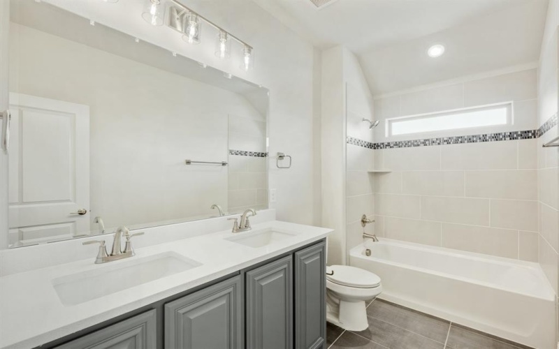 116 Harlan Court, Aledo, TX 76008, 4 Bedrooms Bedrooms, ,5 BathroomsBathrooms,Residential,For Sale,116 Harlan Court,20782371