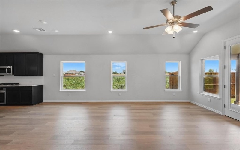 1721 Gateway Lane, Van Alstyne, TX 75495, 4 Habitaciones Habitaciones , ,3 BañosBaños,Residential,En Venta,1721 Gateway Lane,20782426