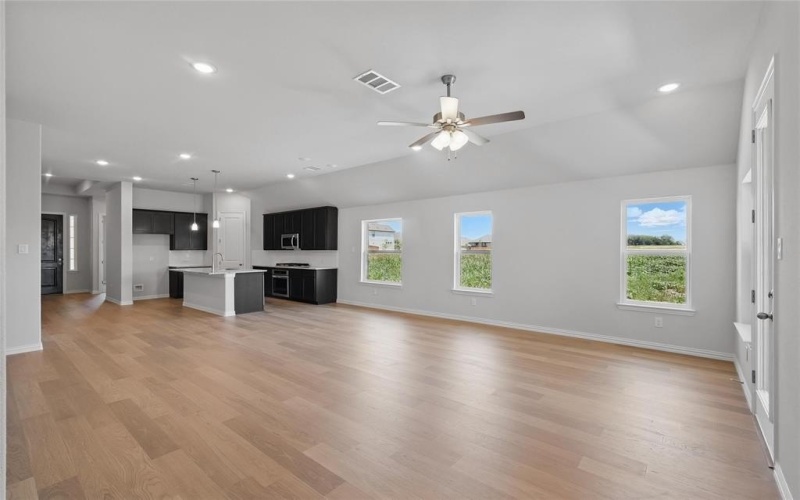 1721 Gateway Lane, Van Alstyne, TX 75495, 4 Habitaciones Habitaciones , ,3 BañosBaños,Residential,En Venta,1721 Gateway Lane,20782426