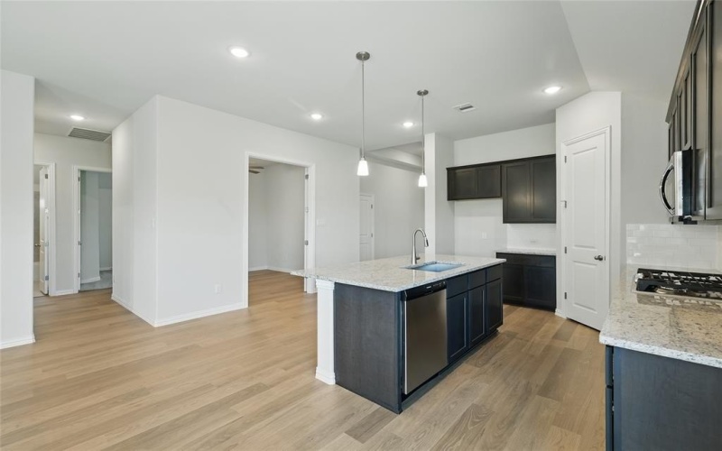 1721 Gateway Lane, Van Alstyne, TX 75495, 4 Habitaciones Habitaciones , ,3 BañosBaños,Residential,En Venta,1721 Gateway Lane,20782426
