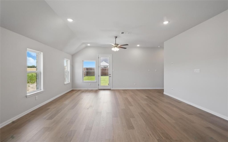 1721 Gateway Lane, Van Alstyne, TX 75495, 4 Habitaciones Habitaciones , ,3 BañosBaños,Residential,En Venta,1721 Gateway Lane,20782426