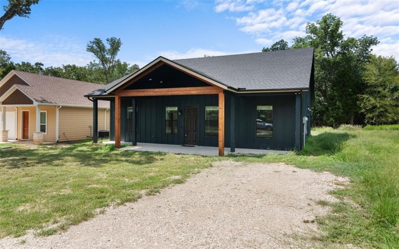 5253 Bill Cody Circle, Log Cabin, TX 75148, 3 Bedrooms Bedrooms, ,2 BathroomsBathrooms,Residential,For Sale,5253 Bill Cody Circle,20776781