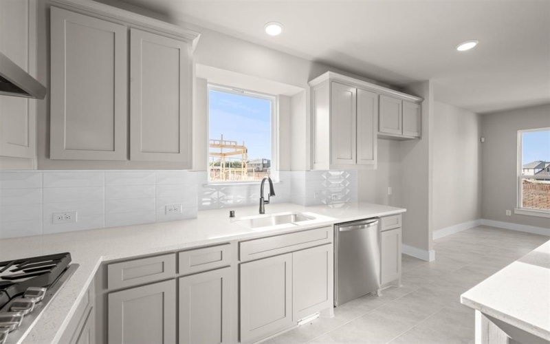 1817 Hidden Creek Drive, Midlothian, TX 76065, 6 Bedrooms Bedrooms, ,5 BathroomsBathrooms,Residential,For Sale,1817 Hidden Creek Drive,0,20783281