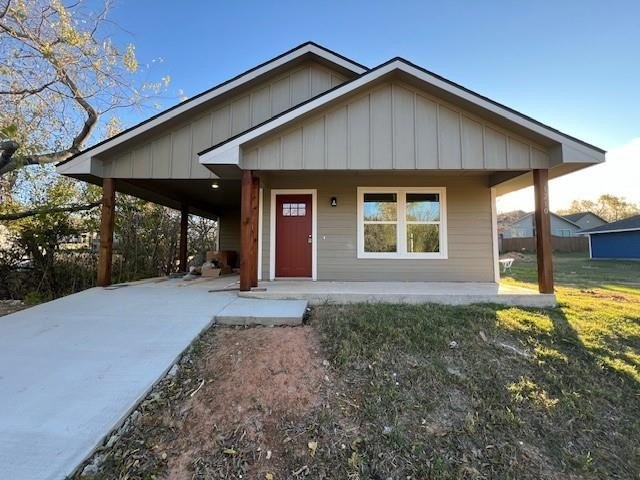 1210 S Travis Avenue, Denison, TX 75021, 3 Habitaciones Habitaciones , ,2 BañosBaños,Residential,En Venta,1210 S Travis Avenue,20783666