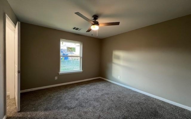 1210 S Travis Avenue, Denison, TX 75021, 3 Habitaciones Habitaciones , ,2 BañosBaños,Residential,En Venta,1210 S Travis Avenue,20783666