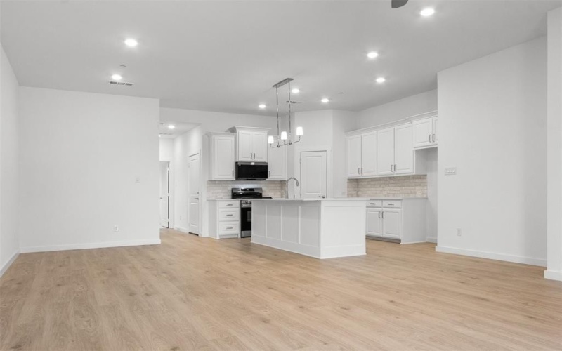 2821 Concord Drive, Wylie, TX 75098, 2 Bedrooms Bedrooms, ,2 BathroomsBathrooms,Residential,For Sale,2821 Concord Drive,20783938