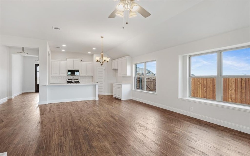 2132 Spyglass Drive, Royse City, TX 75189, 4 Bedrooms Bedrooms, ,2 BathroomsBathrooms,Residential,For Sale,2132 Spyglass Drive,0,20778017