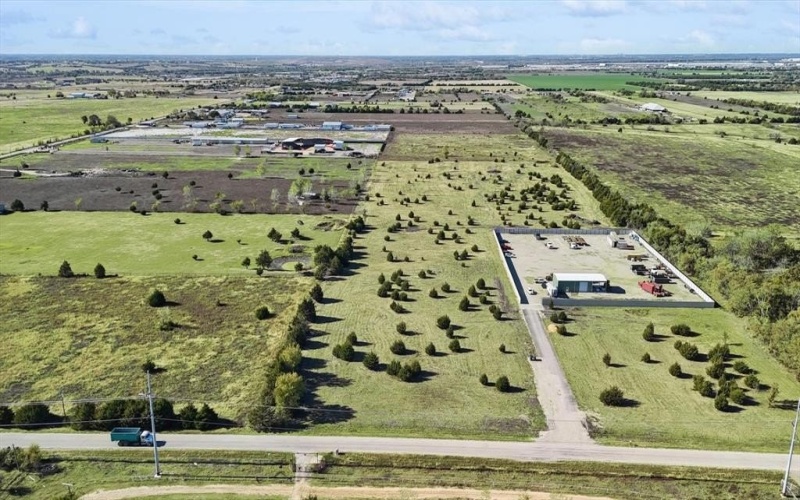 1305 Vetch Road, Ferris, TX 75125, ,Commercial Sale,For Sale,1305 Vetch Road,20784355