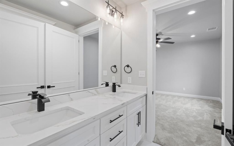 1331 Greycrest Terrace, Midlothian, TX 76065, 4 Bedrooms Bedrooms, ,3 BathroomsBathrooms,Residential,For Sale,1331 Greycrest Terrace,20784385