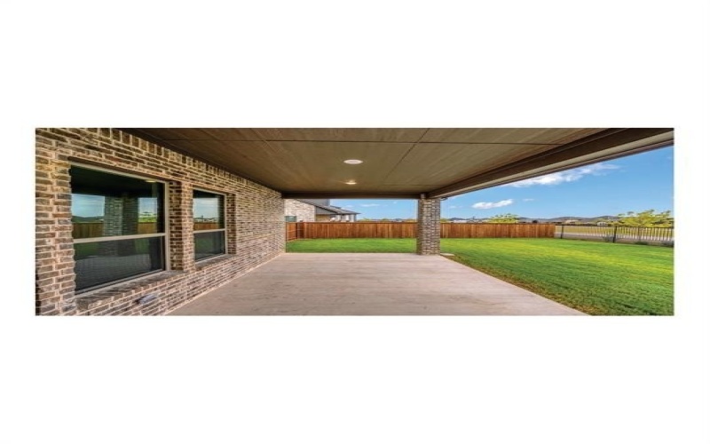 2136 Spyglass Drive, Royse City, TX 75189, 4 Bedrooms Bedrooms, ,3 BathroomsBathrooms,Residential,For Sale,2136 Spyglass Drive,20778166