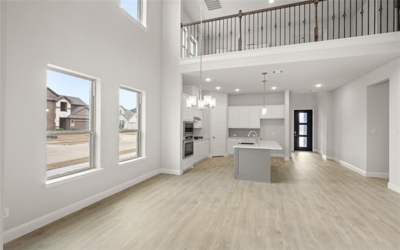 1009 Wasatch Court, Burleson, TX 76028, 5 Bedrooms Bedrooms, ,5 BathroomsBathrooms,Residential,For Sale,1009 Wasatch Court,20778177