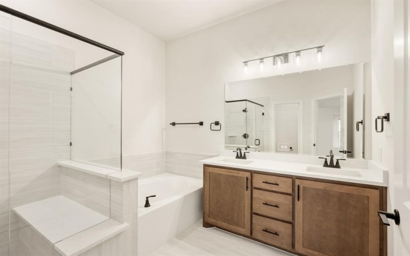 3528 Equinox Drive, Crandall, TX 75114, 4 Habitaciones Habitaciones , ,3 BañosBaños,Residential,En Venta,3528 Equinox Drive,20778383