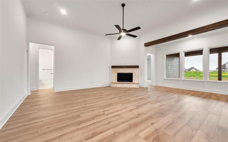 12112 Crystal Drive, Krum, TX 76249, 4 Bedrooms Bedrooms, ,2 BathroomsBathrooms,Residential,For Sale,12112 Crystal Drive,20784960