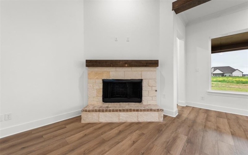 12112 Crystal Drive, Krum, TX 76249, 4 Bedrooms Bedrooms, ,2 BathroomsBathrooms,Residential,For Sale,12112 Crystal Drive,20784960