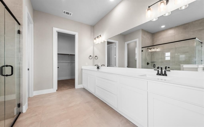 2317 Gypsum Street, Krum, TX 76249, 4 Bedrooms Bedrooms, ,3 BathroomsBathrooms,Residential,For Sale,2317 Gypsum Street,20785045
